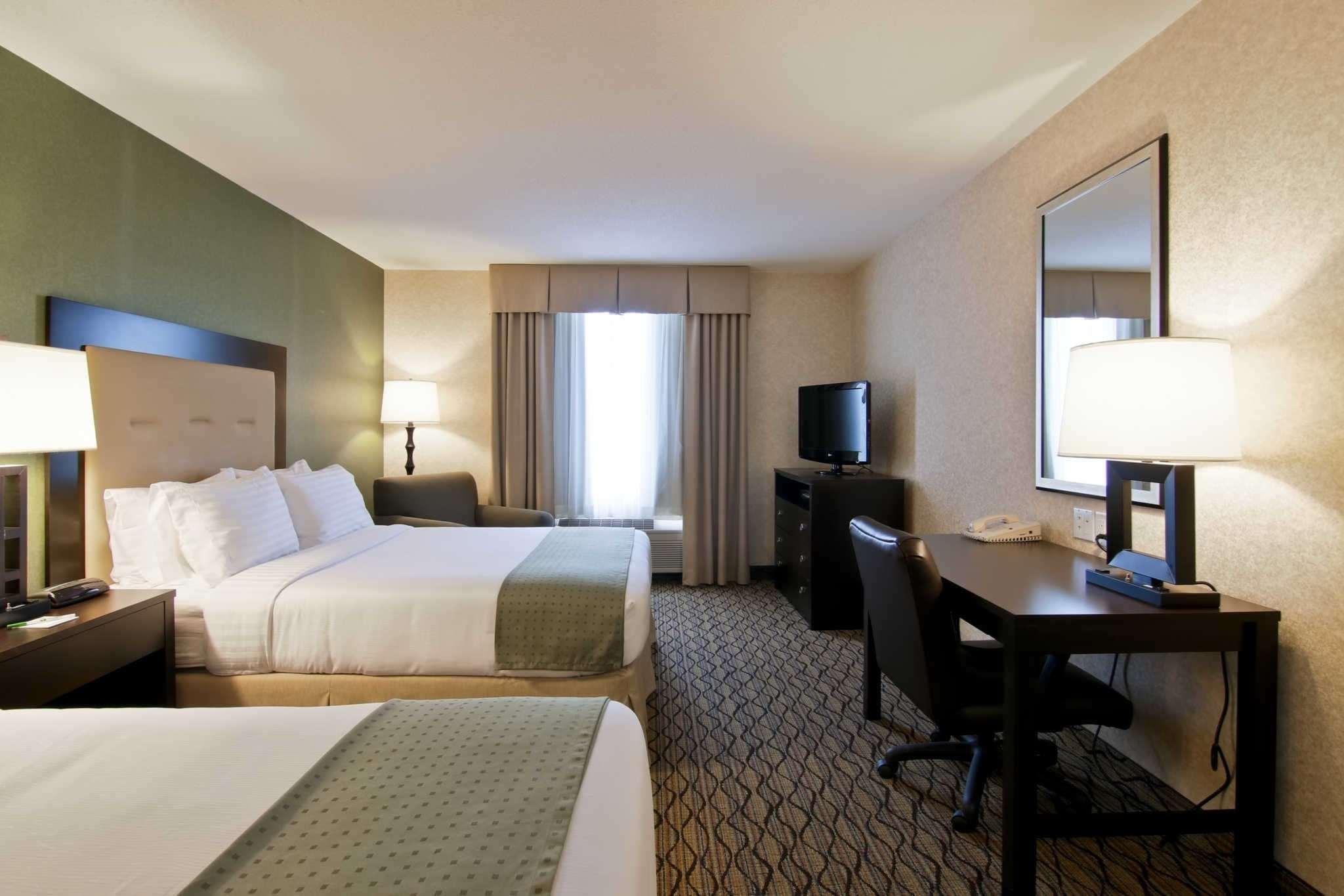 Clarion Hotel & Conference Centre Sherwood Park Dış mekan fotoğraf