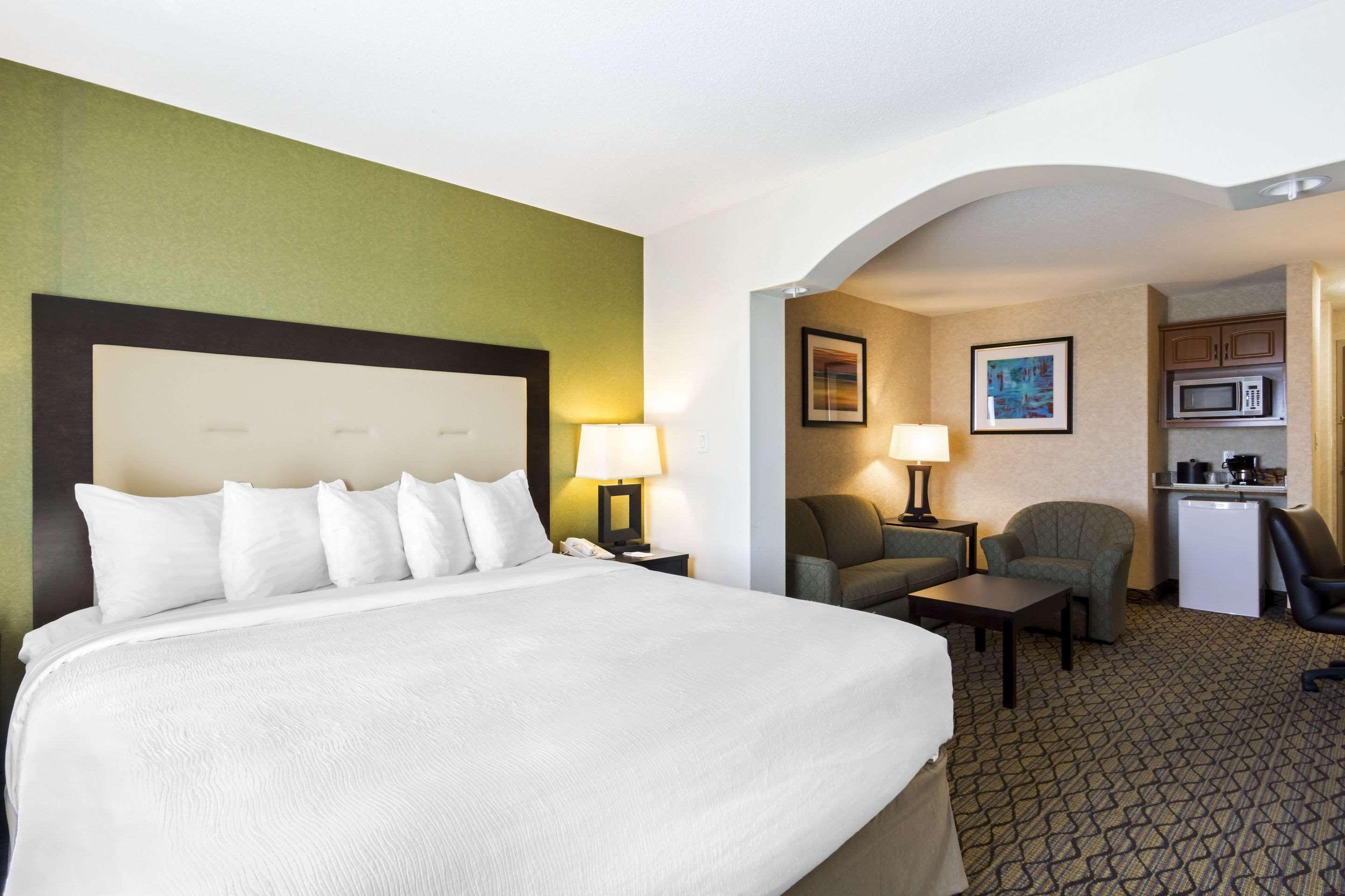 Clarion Hotel & Conference Centre Sherwood Park Dış mekan fotoğraf