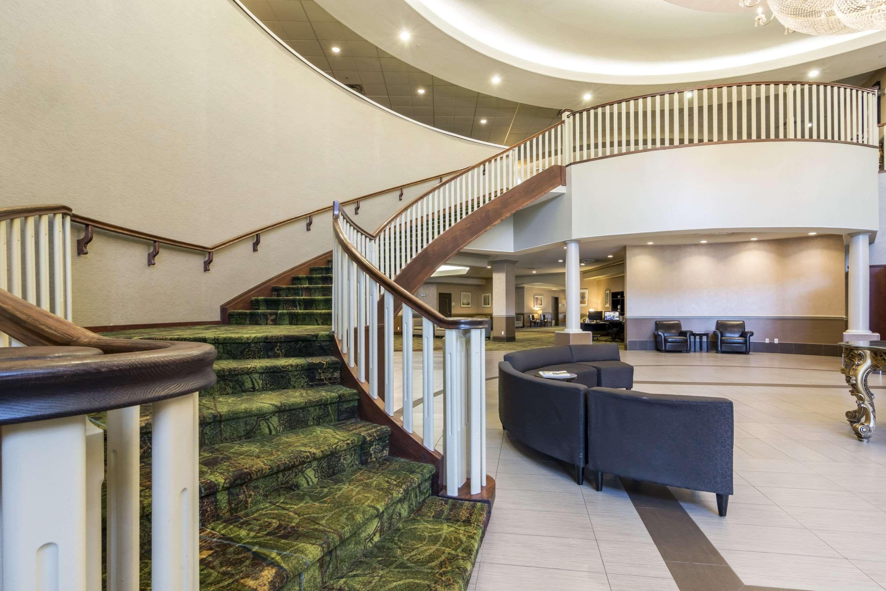 Clarion Hotel & Conference Centre Sherwood Park Dış mekan fotoğraf